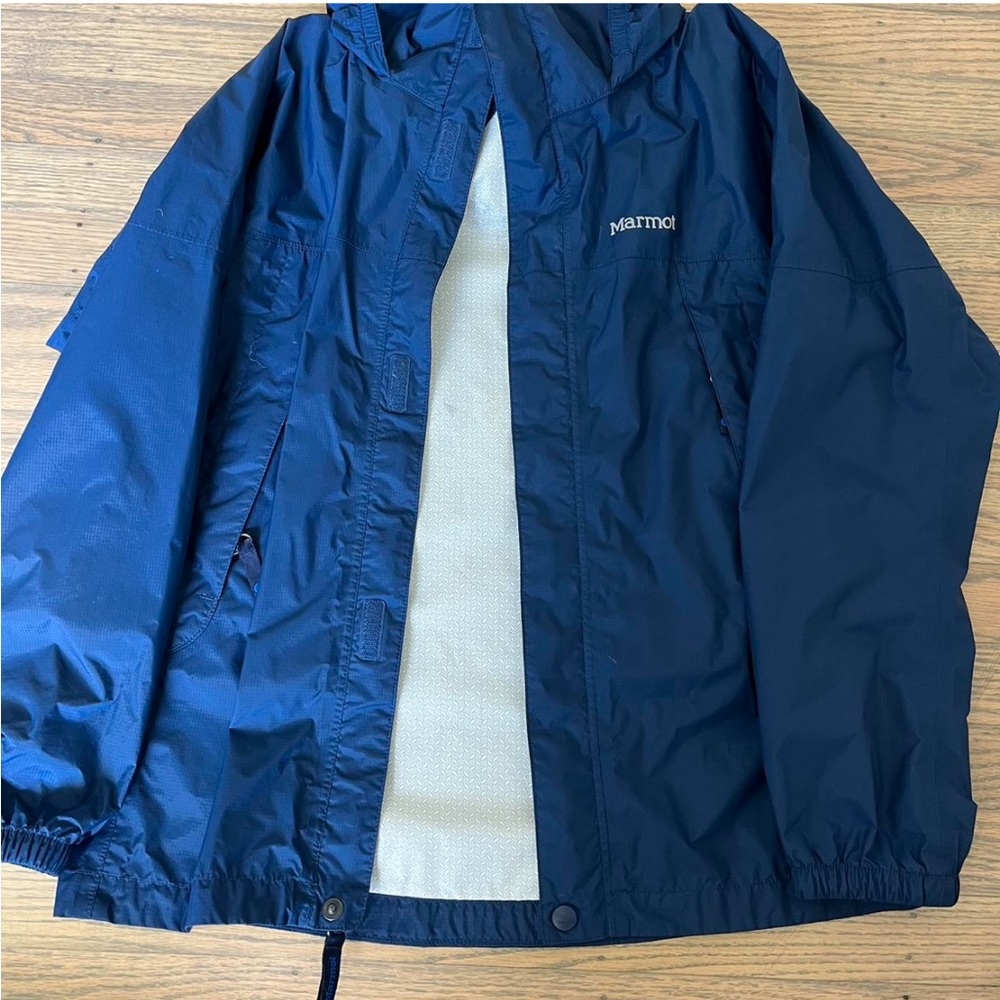 Marmot || Boys Navy Windbreaker Rain Jackets